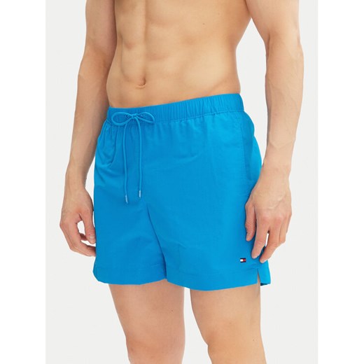 Tommy Hilfiger Szorty kąpielowe UM0UM02793 Niebieski Regular Fit ze sklepu MODIVO w kategorii Kąpielówki - zdjęcie 182740251