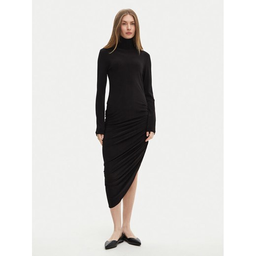 NORMA KAMALI Sukienka codzienna KK3243PLF35001 Czarny Slim Fit ze sklepu MODIVO w kategorii Sukienki - zdjęcie 182740492
