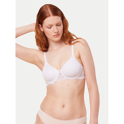 Triumph Biustonosz z fiszbiną Modern Lace 10215960 Biały ze sklepu MODIVO w kategorii Biustonosze - zdjęcie 182742160