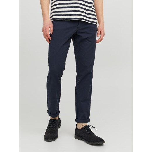 Jack&Jones Chinosy Marco 12206198 Granatowy Slim Fit ze sklepu MODIVO w kategorii Spodnie męskie - zdjęcie 182743400