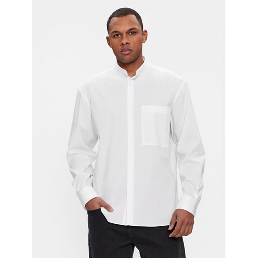 Calvin Klein Koszula Modern K10K111736 Biały Slim Fit ze sklepu MODIVO w kategorii Koszule męskie - zdjęcie 182744382
