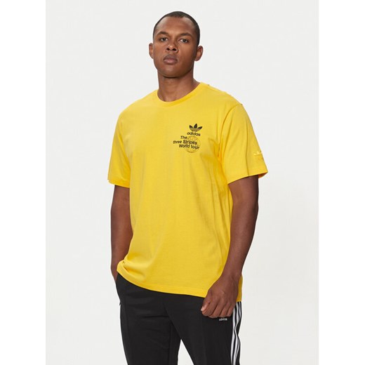 adidas T-Shirt BT IS0183 Żółty Regular Fit ze sklepu MODIVO w kategorii T-shirty męskie - zdjęcie 182744521