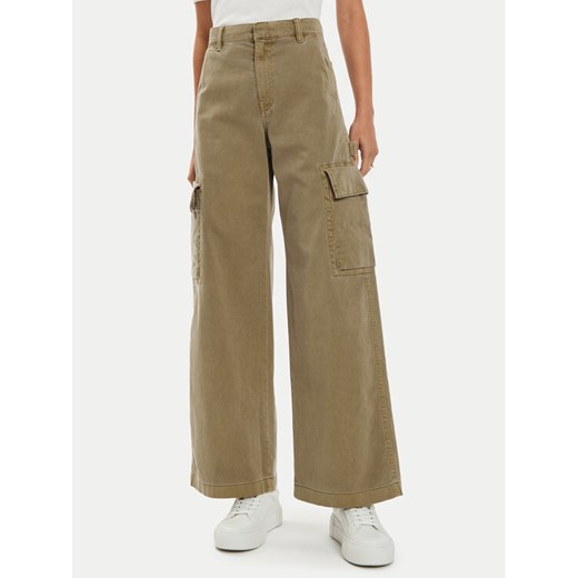 Gap Spodnie materiałowe 518140-02 Brązowy Baggy Fit ze sklepu MODIVO w kategorii Spodnie damskie - zdjęcie 182745060