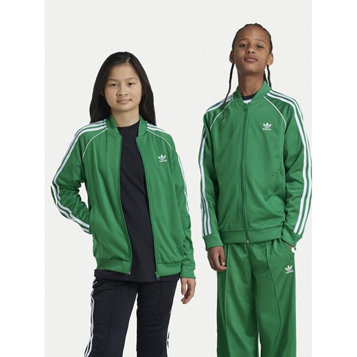 adidas Bluza adicolor SST IY7458 Zielony Regular Fit ze sklepu MODIVO w kategorii Bluzy chłopięce - zdjęcie 182745384