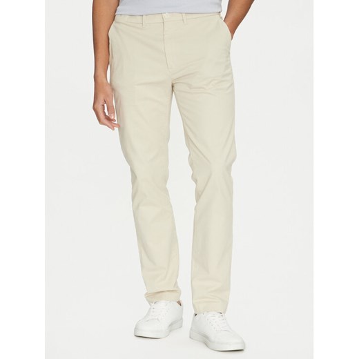 Calvin Klein Chinosy Modern Twill K10K113696 Beżowy Slim Fit ze sklepu MODIVO w kategorii Spodnie męskie - zdjęcie 182746183