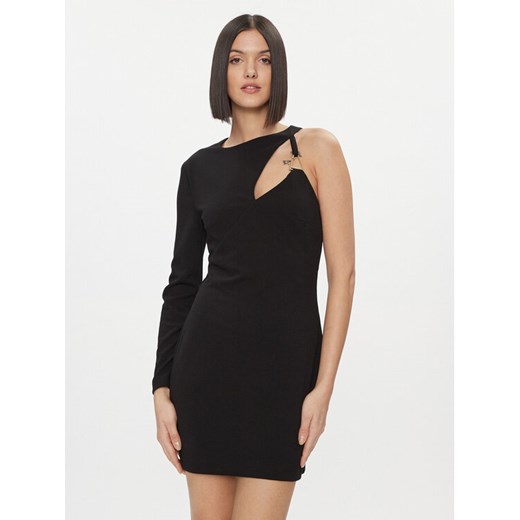 Please Sukienka koktajlowa A1YFCFR000 Czarny Slim Fit ze sklepu MODIVO w kategorii Sukienki - zdjęcie 182746490