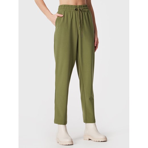 Moss Copenhagen Spodnie materiałowe Kesia 16940 Zielony Relaxed Fit ze sklepu MODIVO w kategorii Spodnie damskie - zdjęcie 182747043