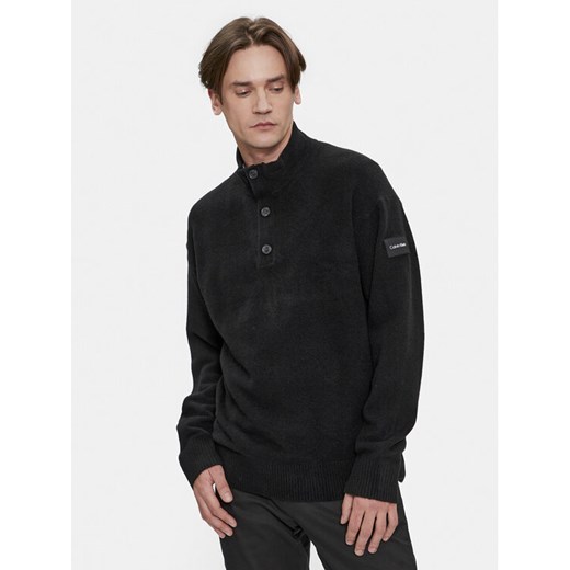 Calvin Klein Sweter K10K111960 Czarny Regular Fit ze sklepu MODIVO w kategorii Swetry męskie - zdjęcie 182747171