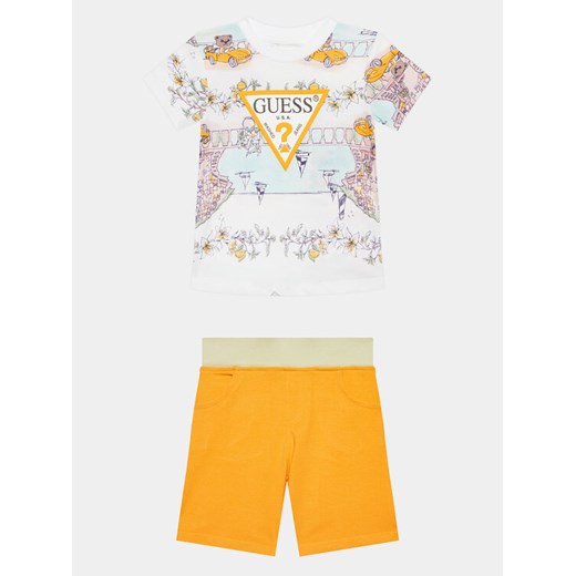 Guess Komplet t-shirt i spodenki N4GG00 K8HM3 Pomarańczowy Regular Fit ze sklepu MODIVO w kategorii Komplety chłopięce - zdjęcie 182747333
