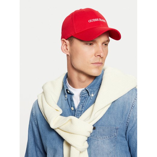 Guess Jeans Czapka z daszkiem M4BZ26 WF8V1 Czerwony ze sklepu MODIVO w kategorii Czapki z daszkiem męskie - zdjęcie 182747631