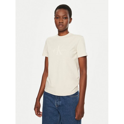 Calvin Klein Jeans T-Shirt J20J224983 Beżowy Regular Fit ze sklepu MODIVO w kategorii Bluzki damskie - zdjęcie 182748383