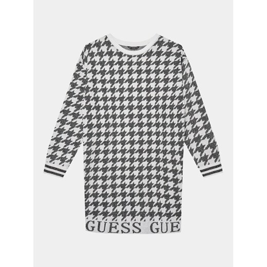 Guess Sukienka dzianinowa J3BK04 Z3AH0 Biały Regular Fit ze sklepu MODIVO w kategorii Sukienki dziewczęce - zdjęcie 182749434