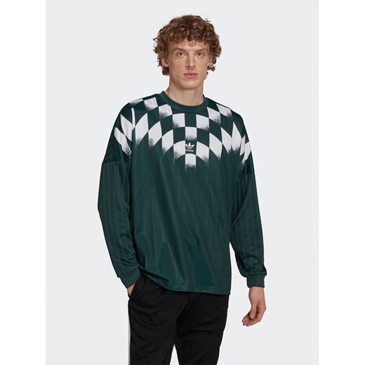 adidas Longsleeve Rekive Graphic HK7330 Zielony Loose Fit ze sklepu MODIVO w kategorii T-shirty męskie - zdjęcie 182750224