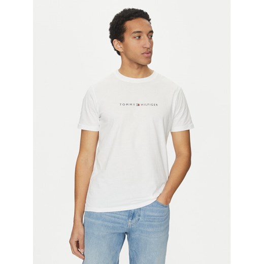 Tommy Hilfiger T-Shirt UM0UM03525 Biały Regular Fit ze sklepu MODIVO w kategorii T-shirty męskie - zdjęcie 182750521
