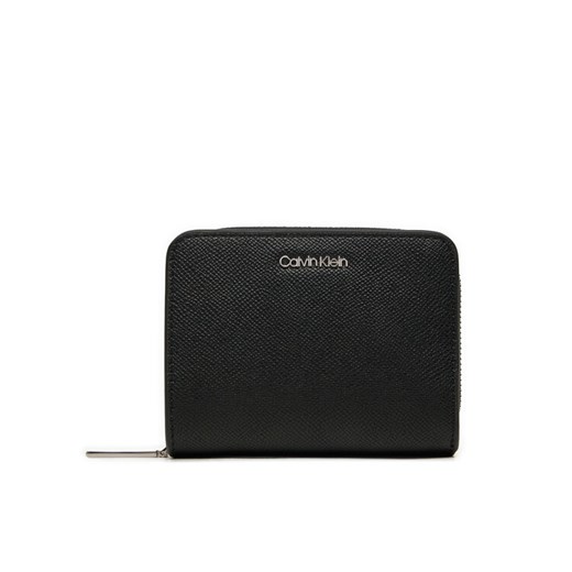 Calvin Klein Mały Portfel Damski Ck Must Md Zip Around_Caviar K60K612831 Czarny ze sklepu MODIVO w kategorii Portfele damskie - zdjęcie 182752654