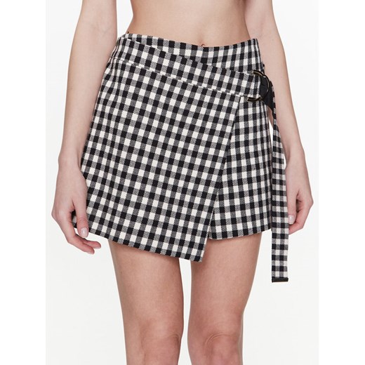Pinko Szorty materiałowe 100587 A0N0 Czarny Regular Fit ze sklepu MODIVO w kategorii Szorty - zdjęcie 182752762