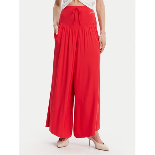 Liu Jo Beachwear Spodnie materiałowe VA5039 JS360 Czerwony Relaxed Fit ze sklepu MODIVO w kategorii Spodnie damskie - zdjęcie 182755934