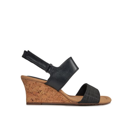 Clarks Sandały Kyarra Faye 26171237 Czarny Clarks 39 MODIVO