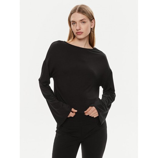 Gina Tricot Bluzka 22672 Czarny Regular Fit ze sklepu MODIVO w kategorii Bluzki damskie - zdjęcie 182756171