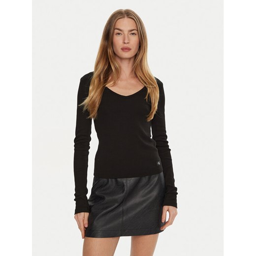 Calvin Klein Jeans Bluzka J20J224197 Czarny Slim Fit ze sklepu MODIVO w kategorii Bluzki damskie - zdjęcie 182756563