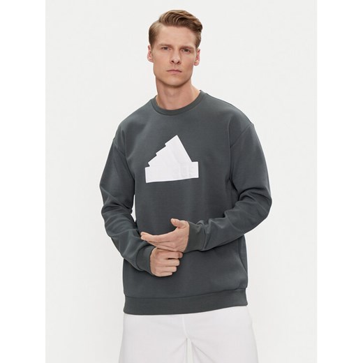 adidas Bluza Future Icons Badge of Sport IR9163 Zielony Regular Fit ze sklepu MODIVO w kategorii Bluzy męskie - zdjęcie 182757024