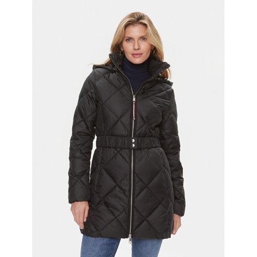 Tommy Hilfiger Kurtka zimowa Elevated WW0WW40326 Czarny Regular Fit ze sklepu MODIVO w kategorii Kurtki damskie - zdjęcie 182757831