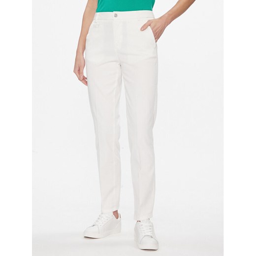 United Colors Of Benetton Chinosy 4GD7DF061 Biały Regular Fit ze sklepu MODIVO w kategorii Spodnie damskie - zdjęcie 182758503