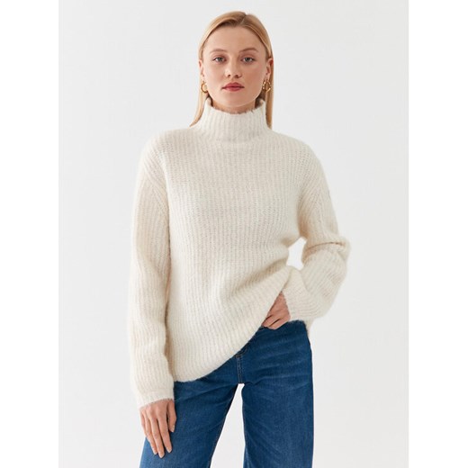 Bruuns Bazaar Golf Syringa BBW2465 Écru Loose Fit ze sklepu MODIVO w kategorii Swetry damskie - zdjęcie 182758831
