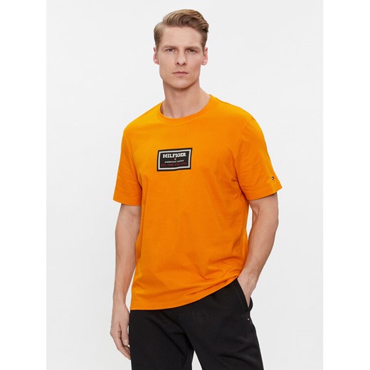 Tommy Hilfiger T-Shirt MW0MW34391 Pomarańczowy Regular Fit ze sklepu MODIVO w kategorii T-shirty męskie - zdjęcie 182760043