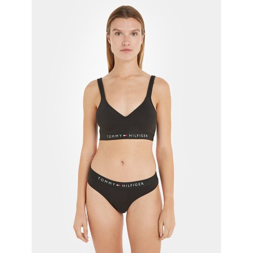 Tommy Hilfiger Stringi UW0UW04146 Czarny ze sklepu MODIVO w kategorii Majtki damskie - zdjęcie 182760052