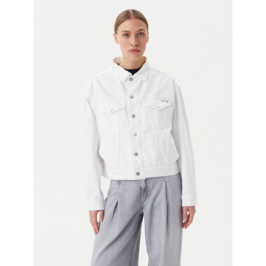 Calvin Klein Jeans Kurtka jeansowa J20J225181 Biały Boxy Fit ze sklepu MODIVO w kategorii Kurtki damskie - zdjęcie 182760691