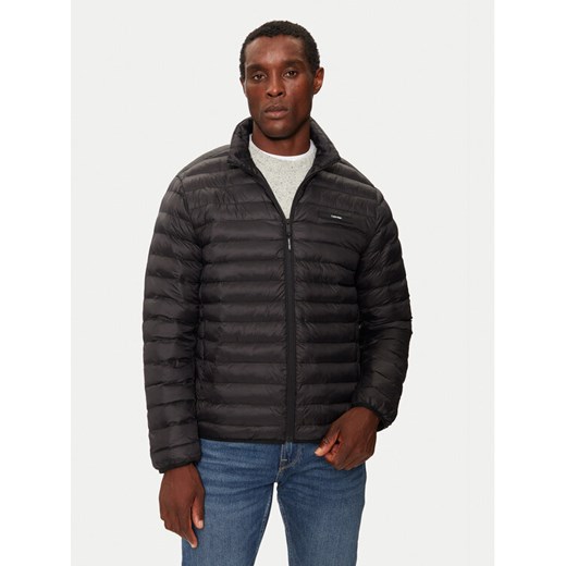 Calvin Klein Kurtka zimowa K10K113474 Czarny Regular Fit ze sklepu MODIVO w kategorii Kurtki męskie - zdjęcie 182760792