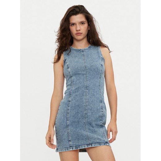 Gina Tricot Golf 22819 Niebieski Oversize ze sklepu MODIVO w kategorii Swetry damskie - zdjęcie 182761433