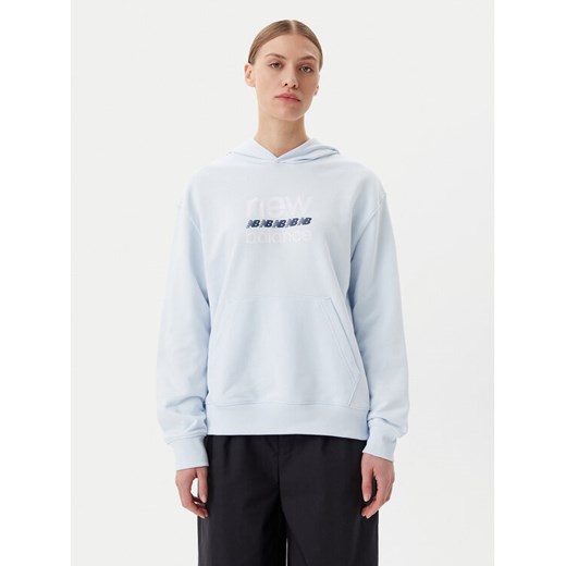 New Balance Bluza Sport Graphic WT51519 Niebieski Relaxed Fit ze sklepu MODIVO w kategorii Bluzy damskie - zdjęcie 182762432