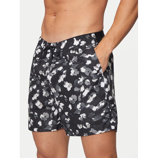 Calvin Klein Swimwear Szorty kąpielowe KM0KM01162 Czarny Regular Fit ze sklepu MODIVO w kategorii Kąpielówki - zdjęcie 182763083