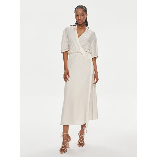 PINKO Sukienka codzienna Macbeth 103561 A1WV Beżowy Relaxed Fit ze sklepu MODIVO w kategorii Sukienki - zdjęcie 182763422