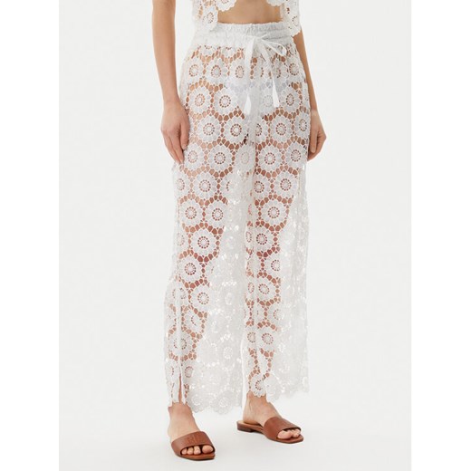 Seafolly Spodnie materiałowe Secret Garden 55418-PA Biały Regular Fit ze sklepu MODIVO w kategorii Spodnie damskie - zdjęcie 182764122