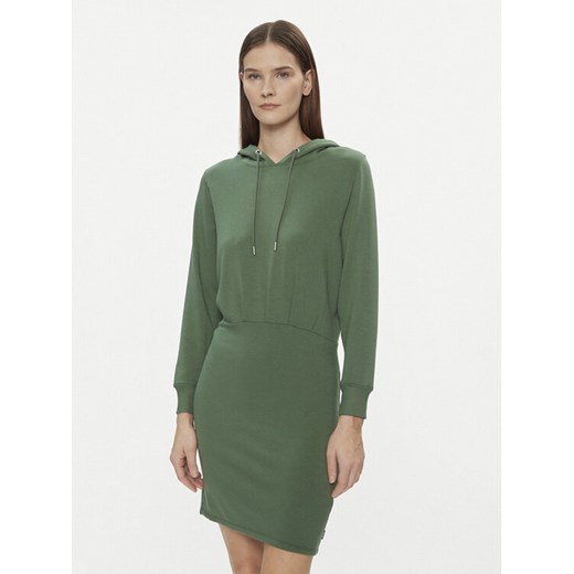 DKNY Sport Sukienka dzianinowa DP3D4832 Zielony Relaxed Fit ze sklepu MODIVO w kategorii Sukienki - zdjęcie 182766391