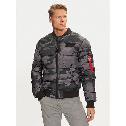 Alpha Industries Kurtka bomber 138116C Czarny Regular Fit ze sklepu MODIVO w kategorii Kurtki męskie - zdjęcie 182766804
