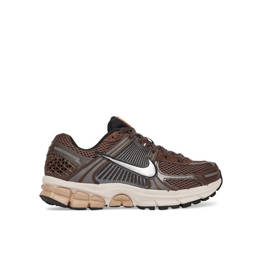 Nike Sneakersy Zoom Vomero 5 FN6742 201 Brązowy ze sklepu MODIVO w kategorii Buty sportowe damskie - zdjęcie 182767040