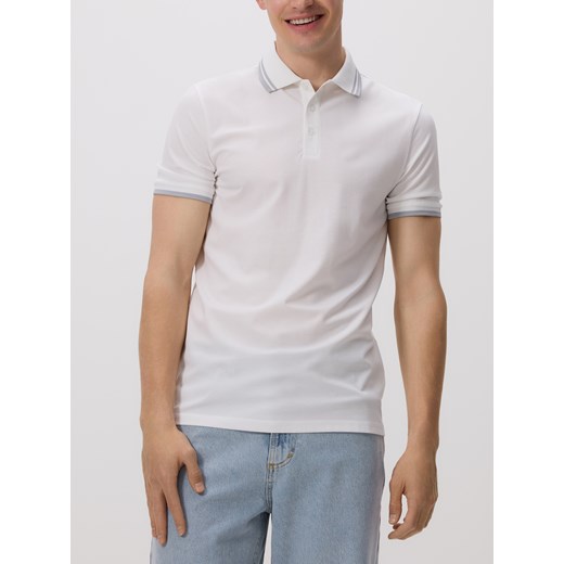 Reserved - Polo regular fit z wiskozą - biały ze sklepu Reserved w kategorii T-shirty męskie - zdjęcie 183560371