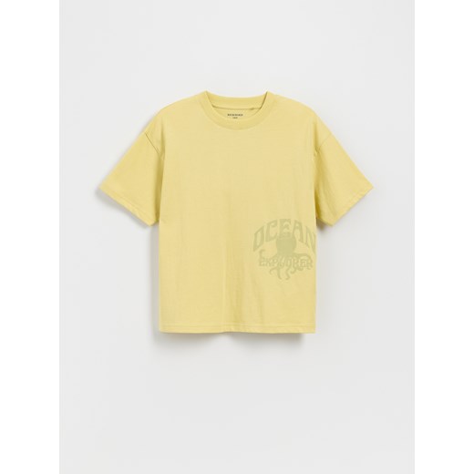 Reserved - Bawełniany t-shirt z nadrukiem - kremowy ze sklepu Reserved w kategorii T-shirty chłopięce - zdjęcie 183560533