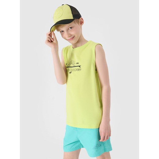 Chłopięcy top tank z nadrukiem 4F 4FJWSS25TSLEM163 - zielony ze sklepu Sportstylestory.com w kategorii T-shirty chłopięce - zdjęcie 183577163
