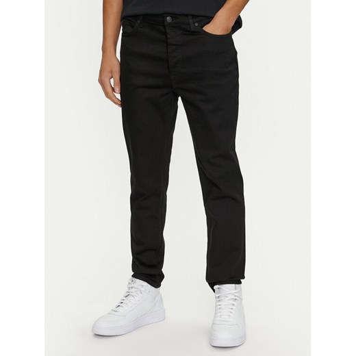 Hugo Jeansy 50517545 Czarny Tapered Fit ze sklepu MODIVO w kategorii Jeansy męskie - zdjęcie 183578182