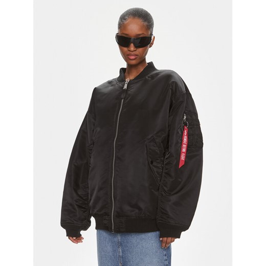 Alpha Industries Kurtka bomber MA-1 Core 108010 Czarny Regular Fit ze sklepu MODIVO w kategorii Kurtki damskie - zdjęcie 183578253