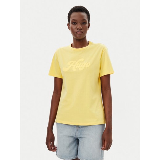 HUGO T-Shirt Damacia_4 50539101 Żółty Regular Fit ze sklepu MODIVO w kategorii Bluzki damskie - zdjęcie 183578600