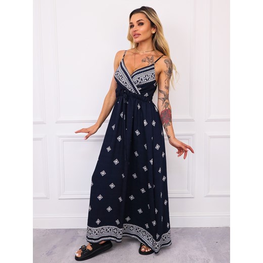 SUKIENKA MAXI WE WZORY- GRANATOWA ze sklepu olika.com.pl w kategorii Sukienki - zdjęcie 183583580