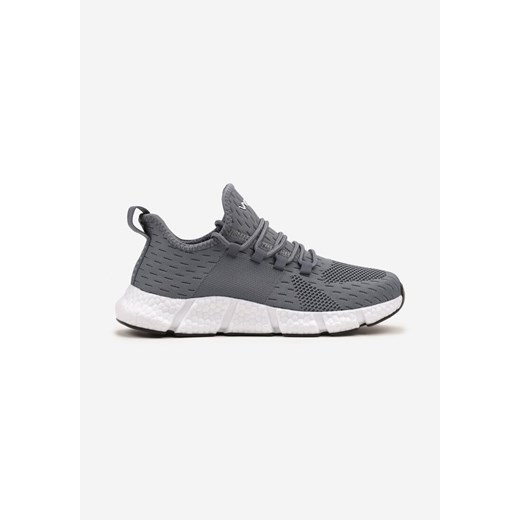 Jasnoniebieskie Wsuwane Buty Sportowe Sneakersy z Siateczki na Tłoczonej Podeszwie Salafina ze sklepu born2be.pl w kategorii Buty sportowe męskie - zdjęcie 183599513