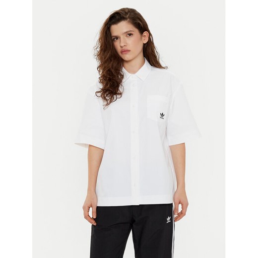 adidas Koszula Essentials Ripstop JD1504 Biały Loose Fit ze sklepu MODIVO w kategorii Koszule damskie - zdjęcie 183604554