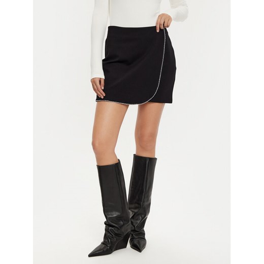 Guess Spódnica mini W5RD85 KCMU2 Czarny Regular Fit ze sklepu MODIVO w kategorii Spódnice - zdjęcie 183612823